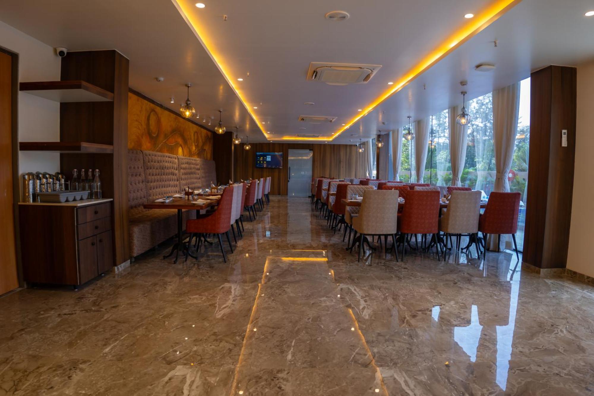 Pride Elite, Daman Otel Dış mekan fotoğraf